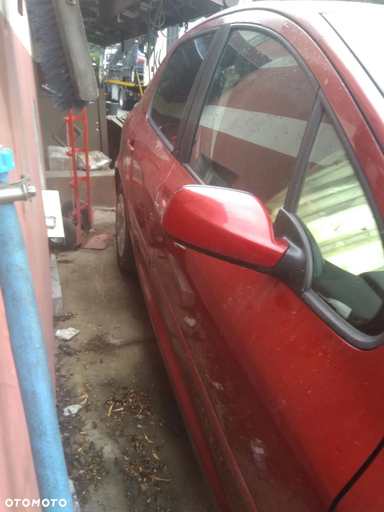 Peugeot 307 2.0 01-05 - 2