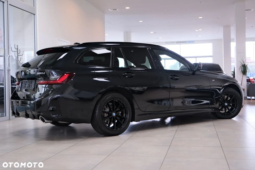 BMW Seria 3 320d xDrive M Sport - 13