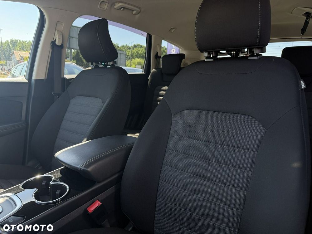 Ford S-Max 2.0 TDCi Titanium PowerShift - 12