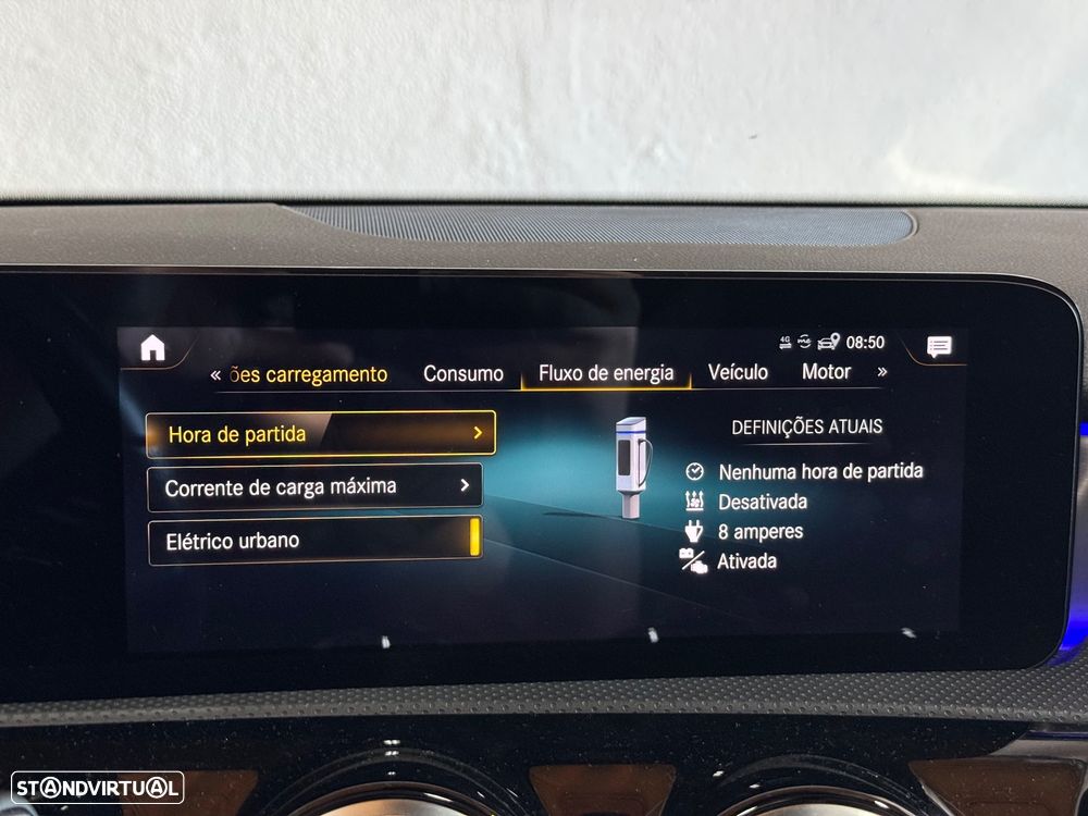 Mercedes-Benz A 250 e 8G-DCT AMG Line - 35