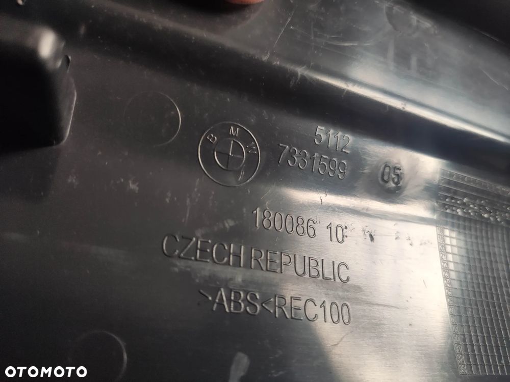 PD Ślizg zderzaka tył środkowy BMW 5 F10 F11 7331599 - 5