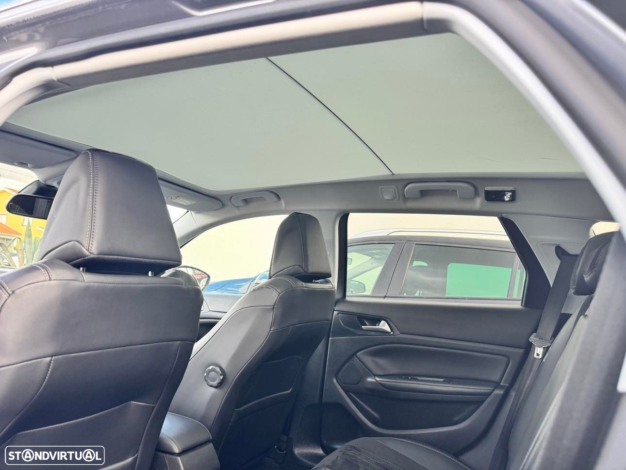 Peugeot 308 SW - 9