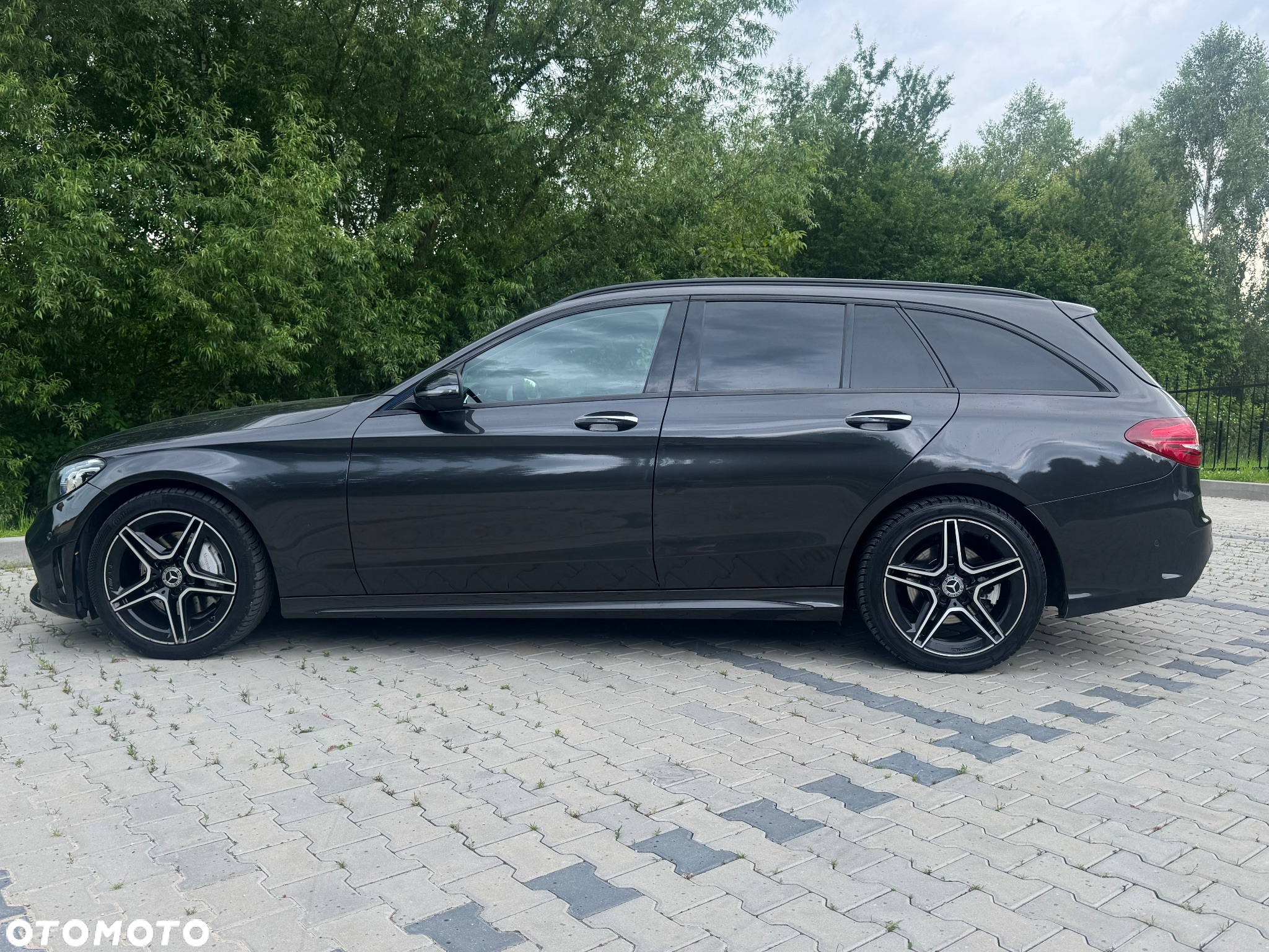 Mercedes-Benz Klasa C 220 d 4Matic T 9G-TRONIC Edition AMG Line - 8