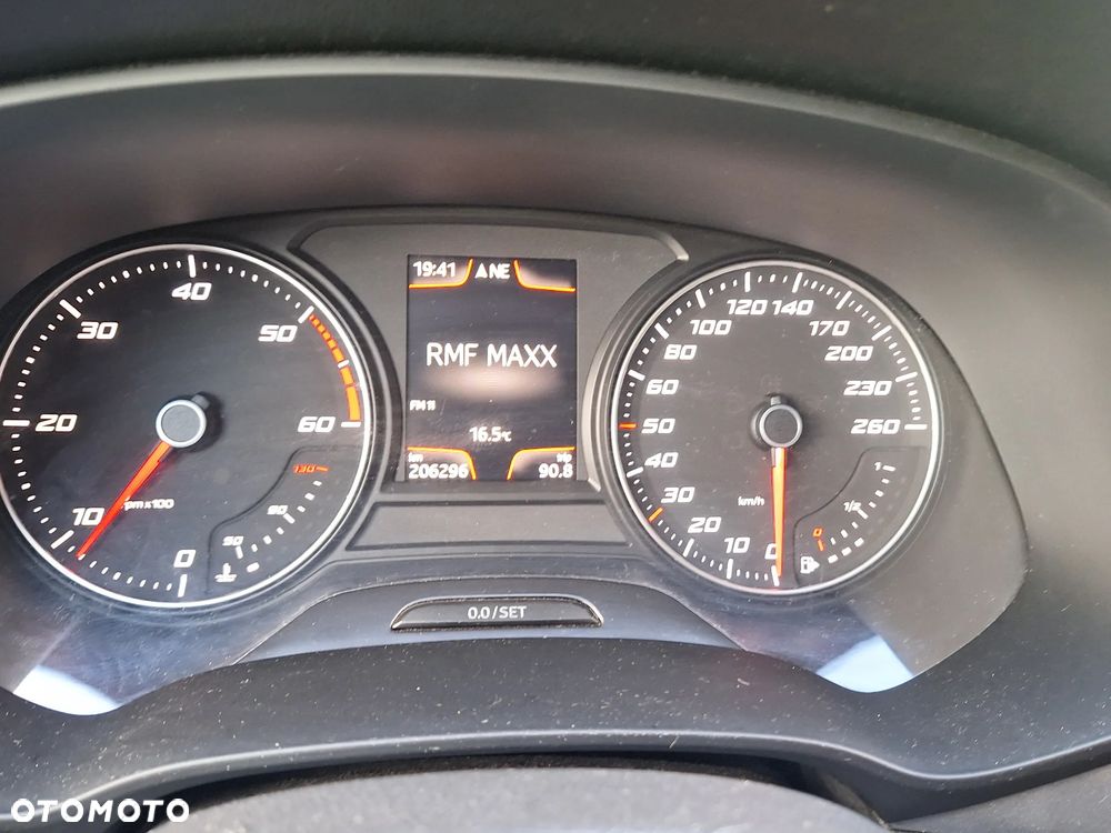 Seat Leon 2.0 TDI FR S&S - 36