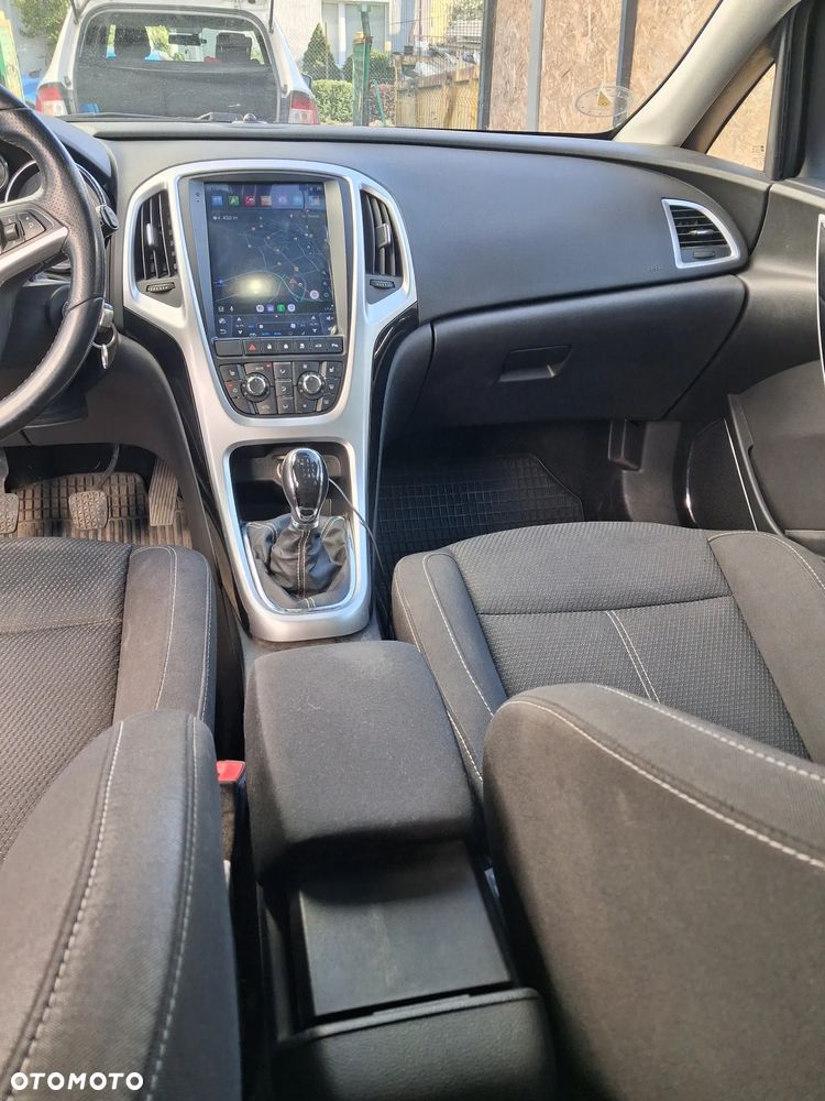 Opel Astra 1.4 Turbo Cosmo - 18