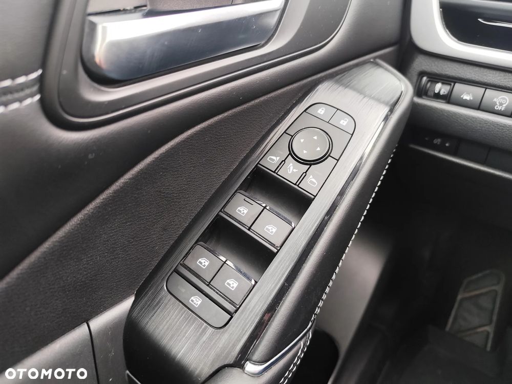 Nissan Qashqai 1.3 DIG-T MHEV N-Connecta Xtronic - 23