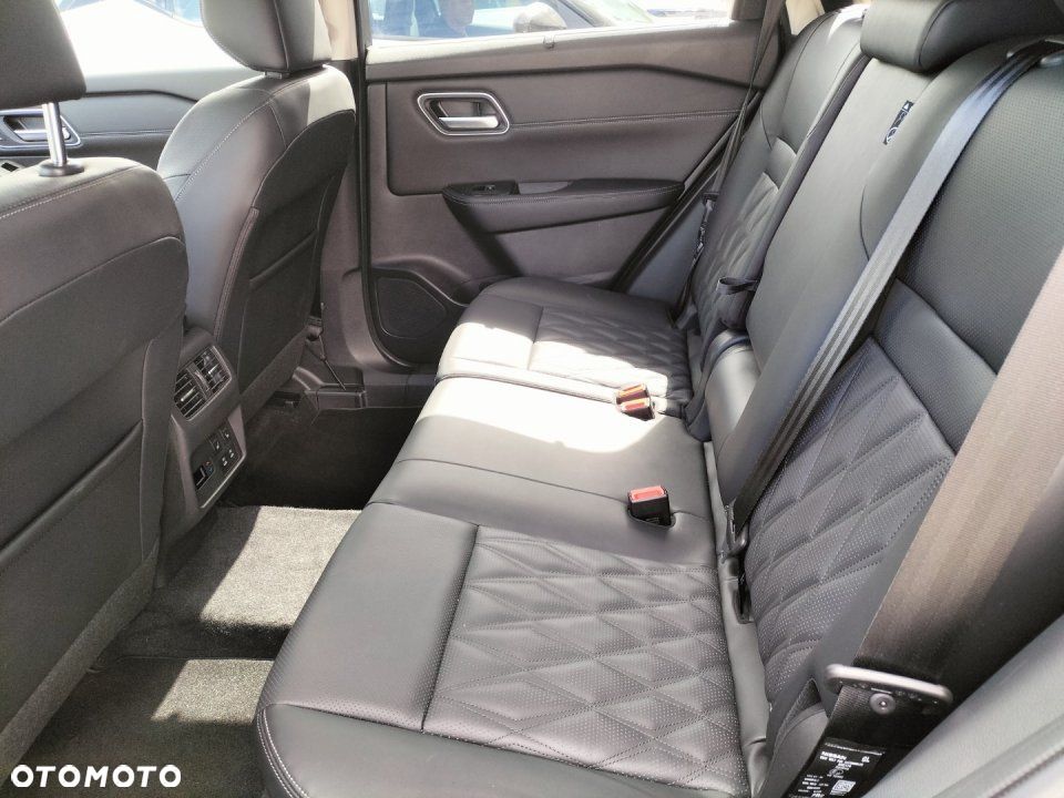 Nissan X-Trail - 8