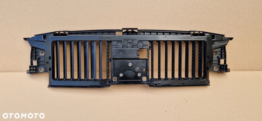 Mercedes C klasa W206 roleta wlot żaluzja powietrza kierownica przód