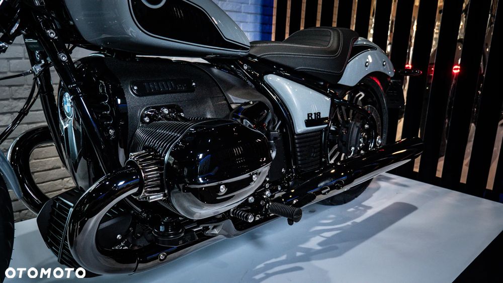 BMW R - 2