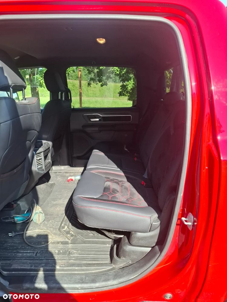 RAM 1500 5.7 Crew Cab Bighorn - 9