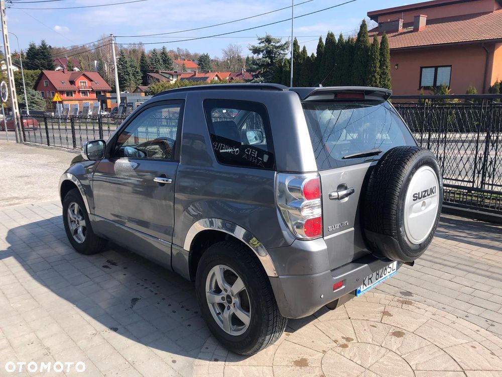 Suzuki Grand Vitara 1.6 - 4