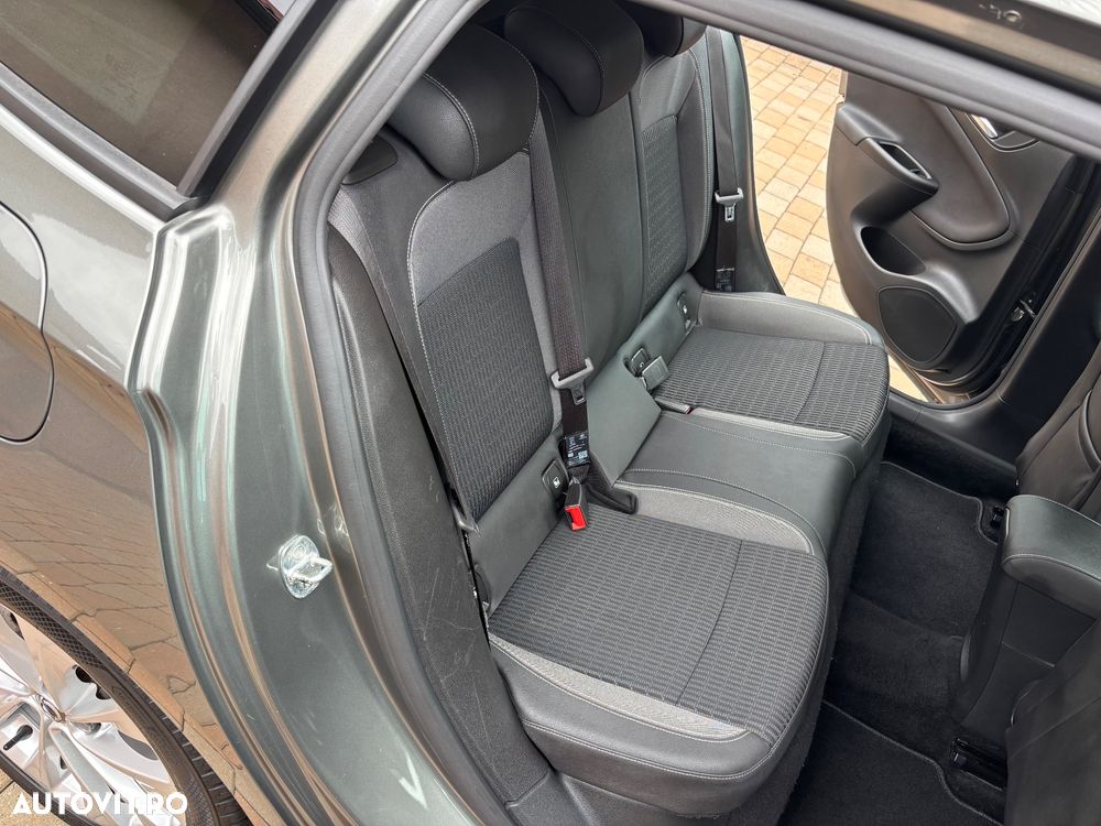 Opel Astra 1.2 Turbo Start/Stop Elegance - 17