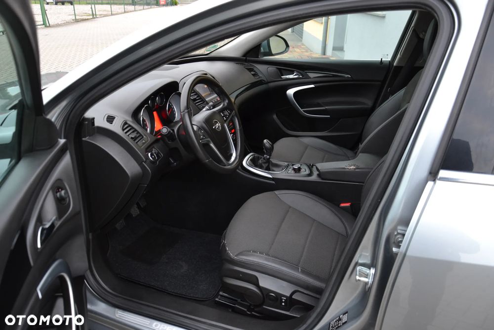Opel Insignia 1.8 Innovation - 17
