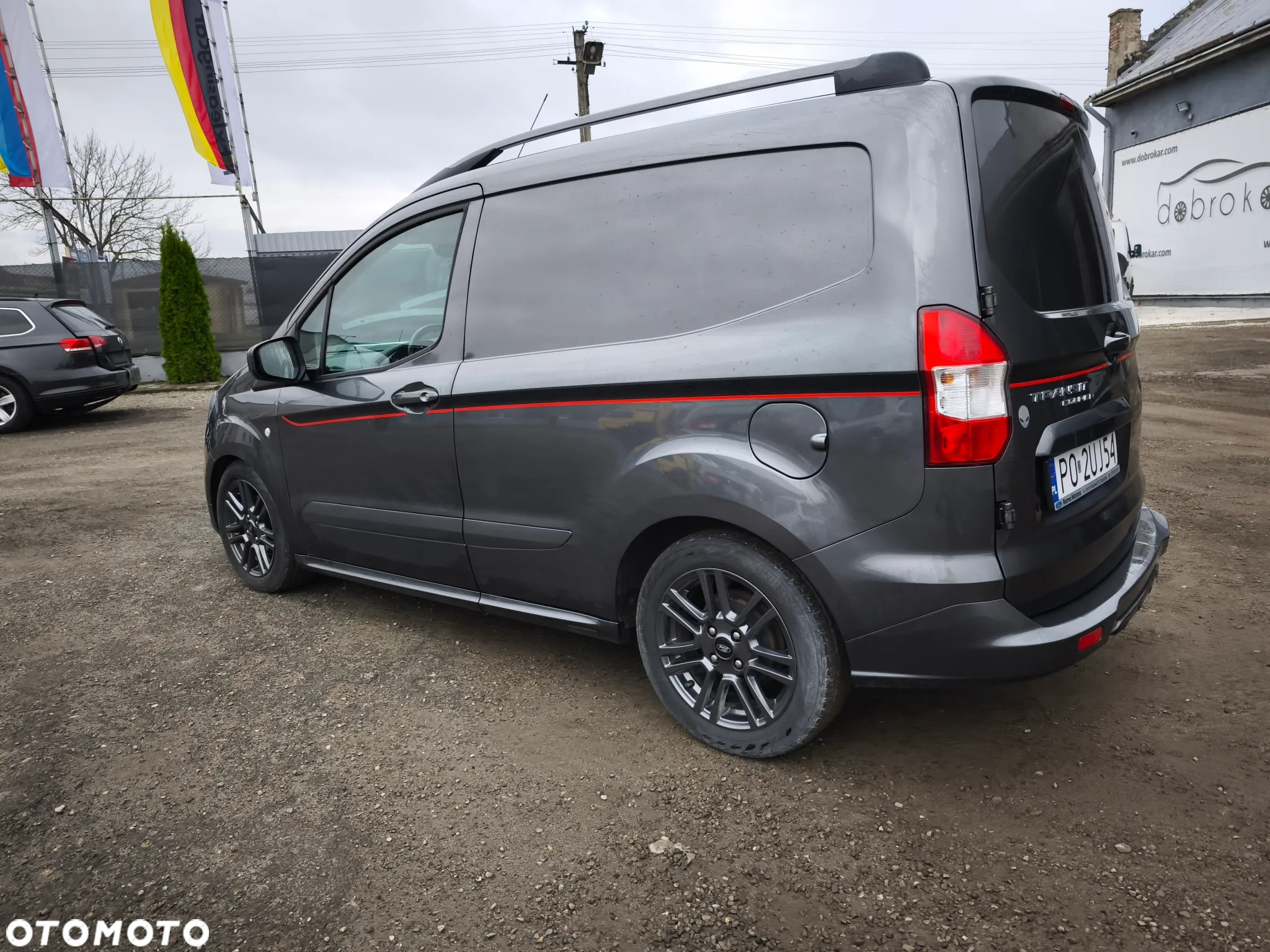Ford TRANSIT COURIER SPORT - 8
