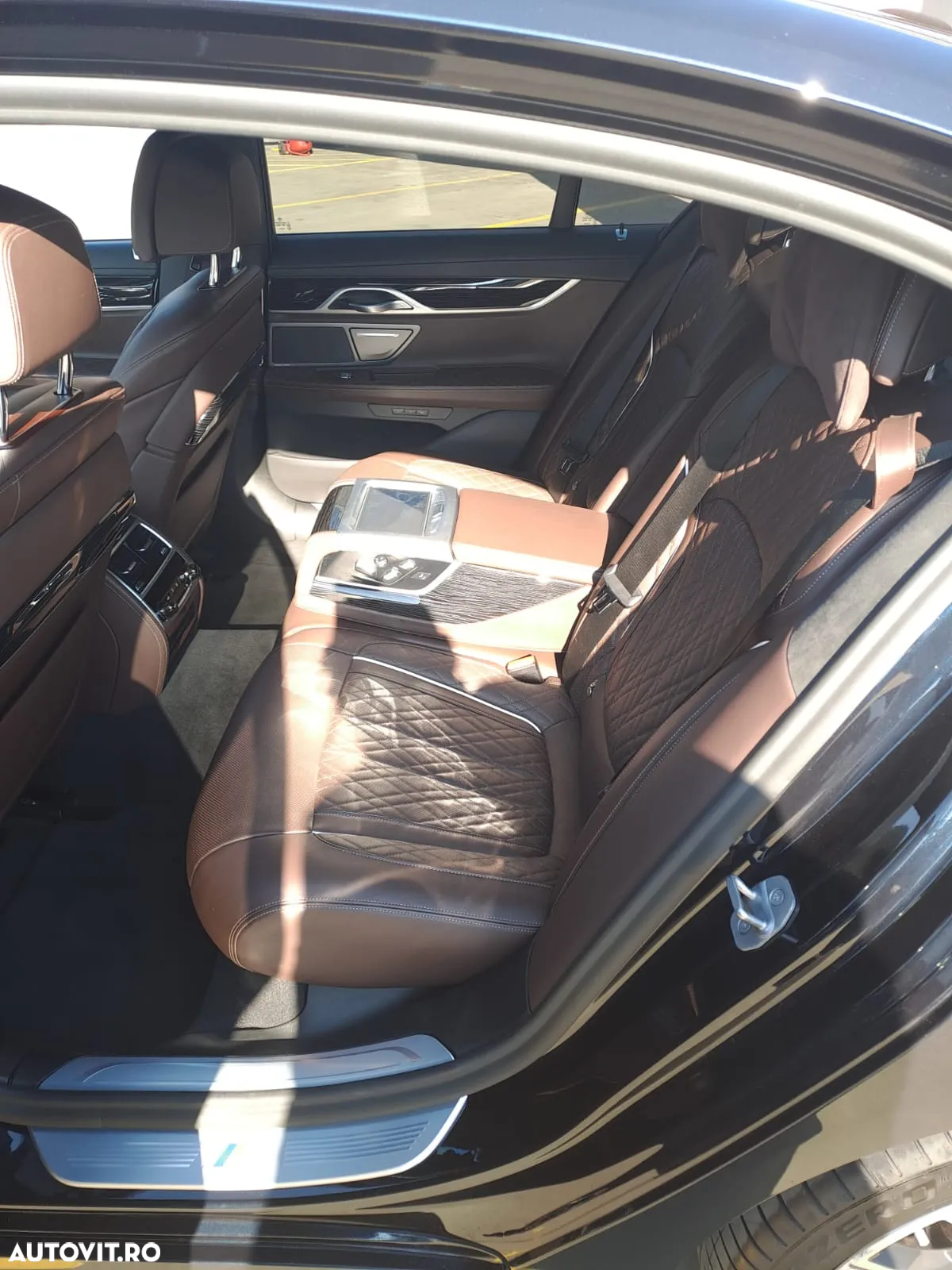 BMW Seria 7 745Le - 10
