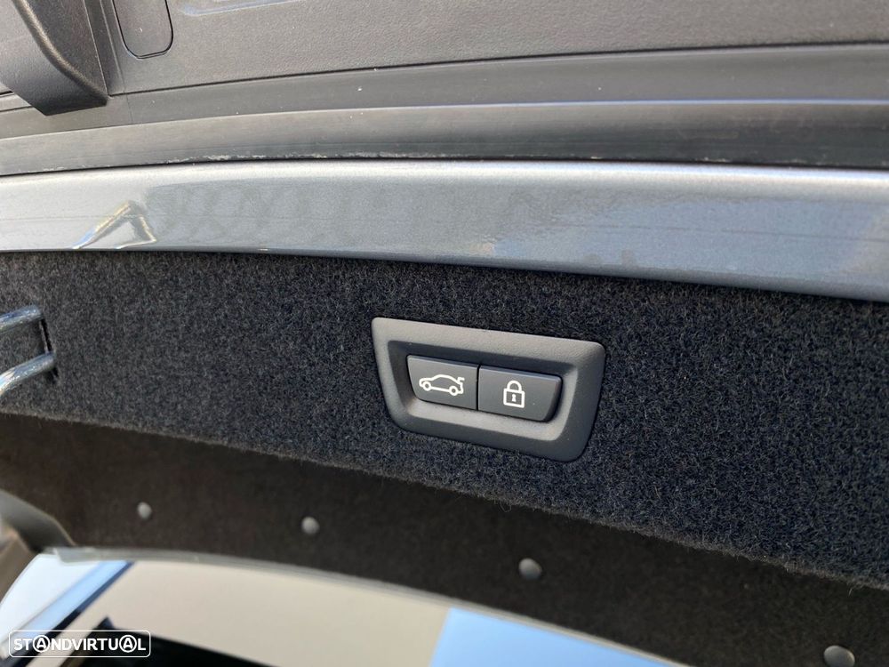 BMW 840 Gran Coupé d xDrive Pack M - 28