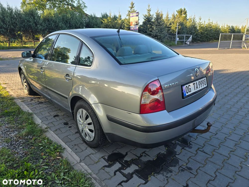 Volkswagen Passat 2.0 Comfortline - 5
