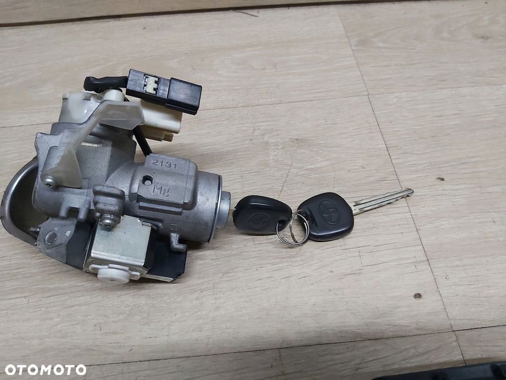 Toyota Corolla E15 1,8 automat komputer silnika kluczyk zestaw odpalenia - 3