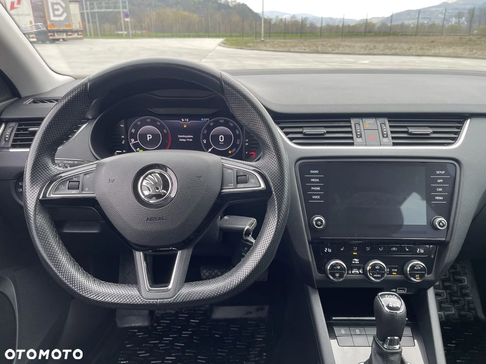 Skoda Octavia 2.0 TSI 4x4 Ambition DSG - 13