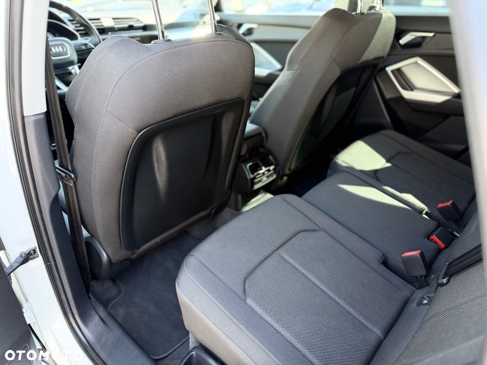 Audi Q3 35 TFSI mHEV S tronic - 19