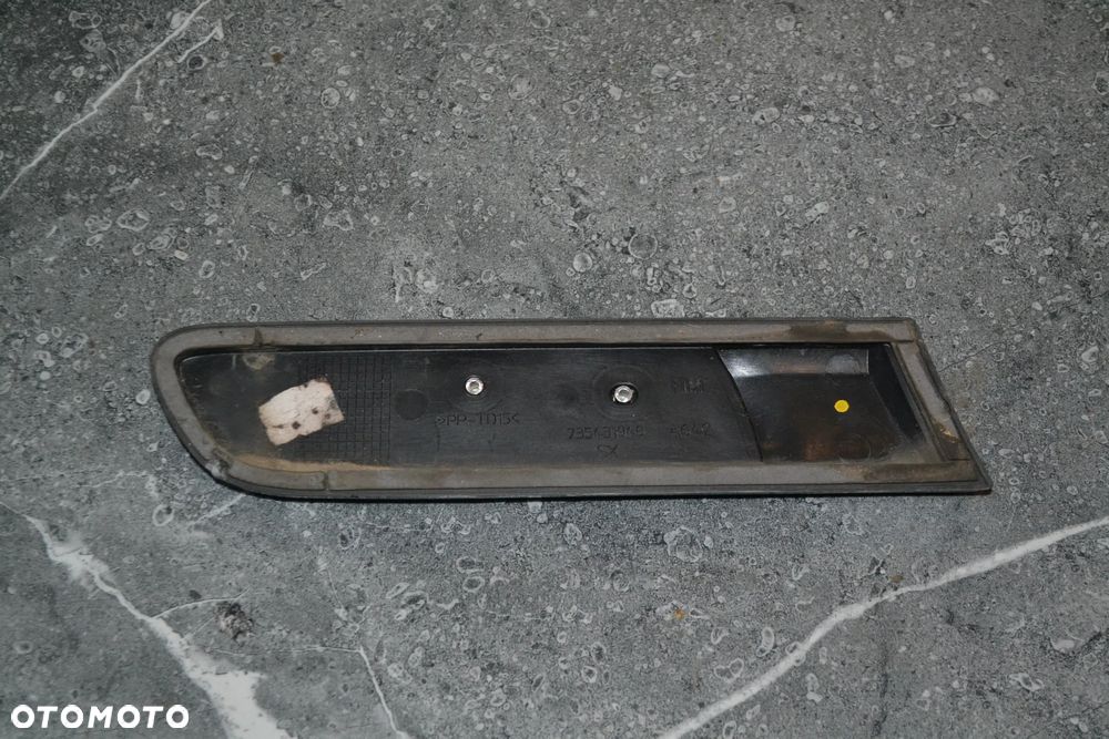 FIAT 500 LISTWA BŁOTNIKA TYŁ TYLNA LEWA 735431949 - 2