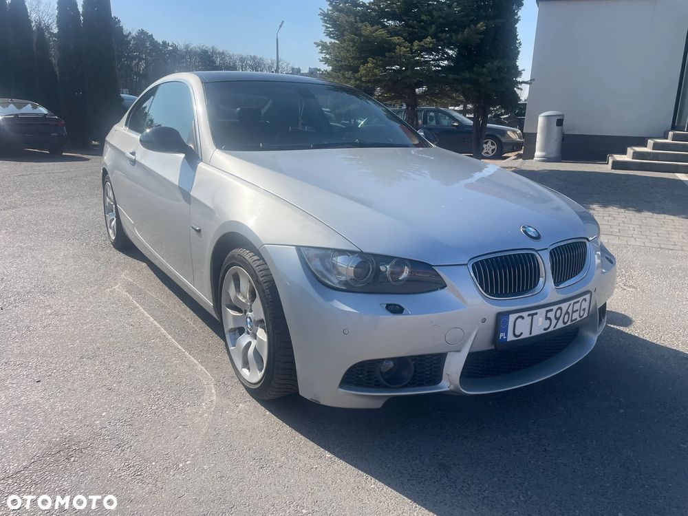 BMW Seria 3 325i - 2