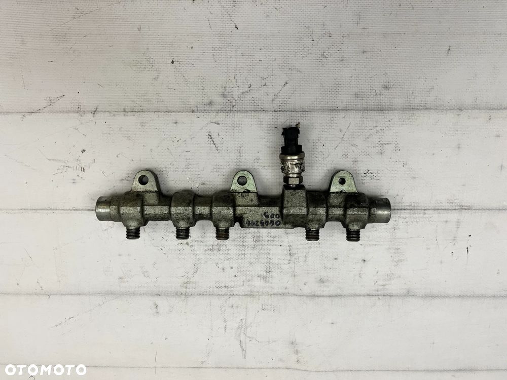 Listwa wtryskowa Alfa Romeo 156 1.9 DIESEL - 1