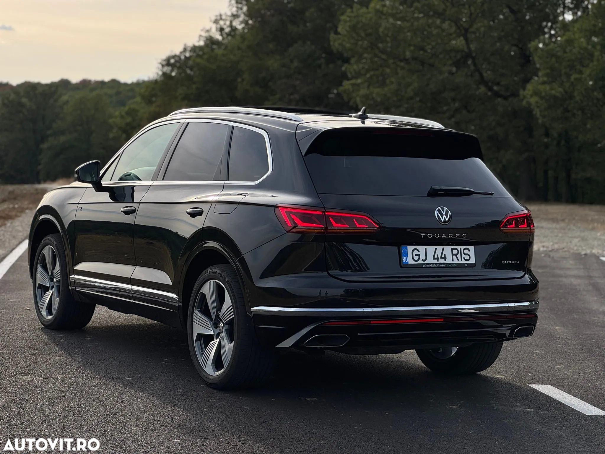 Volkswagen Touareg 3.0 V6 e-Hybrid 4Motion Aut. Elegance - 20