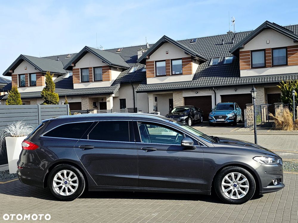 Ford Mondeo SW 1.6 TDCi ECOnetic S&S Titanium - 24