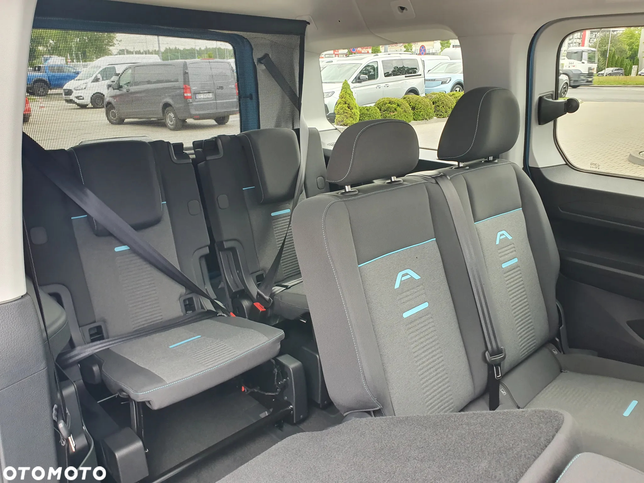 Ford Tourneo Connect Grand 2.0 EcoBlue Active - 22