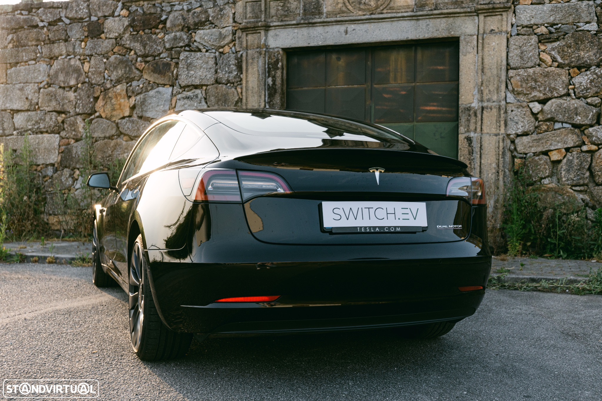 Tesla Model 3 Long Range AWD Dual Motor Performance - 3