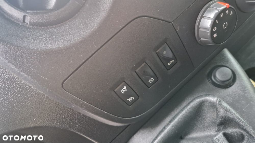 Renault MASTER L2H2 FULL OPCJA Klima Elektryka Tempomat Navi Radar Furgon 3os Serwis - 18
