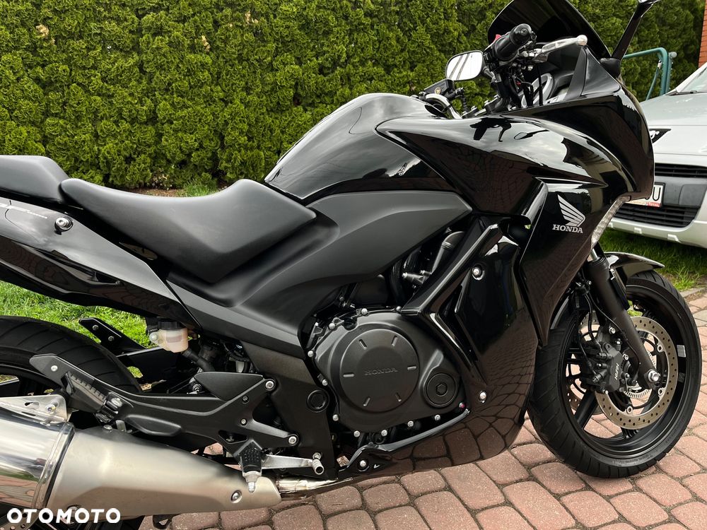 Honda CBF - 24