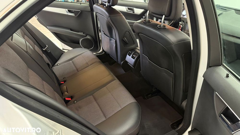 Mercedes-Benz C 180 T CGI Automatik BlueEFFICIENCY SPORT EDITION - 19