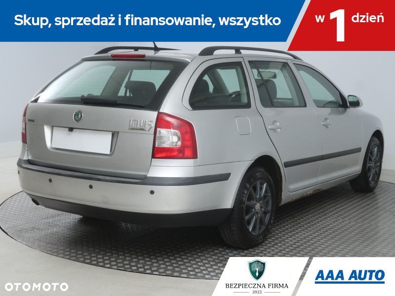 Skoda Octavia - 7