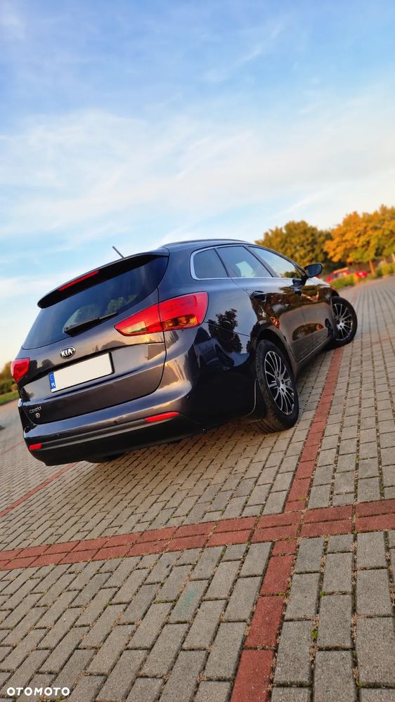 Kia Ceed - 6