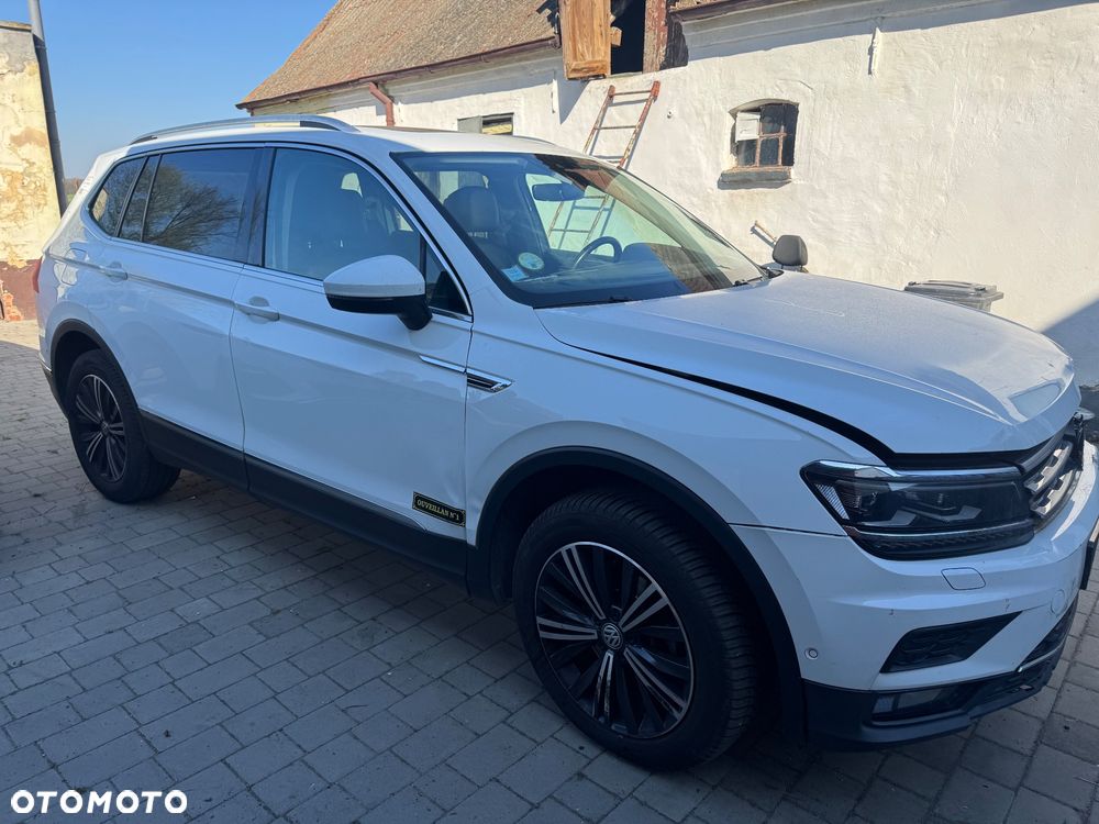 Volkswagen Tiguan Allspace 2.0 TDI SCR DSG Trendline - 6