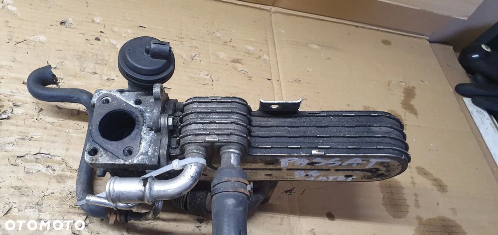 Chłodniczka spalin zawór EGR VW Passat B6 1.9 TDI 038131513AD 038131063E - 5