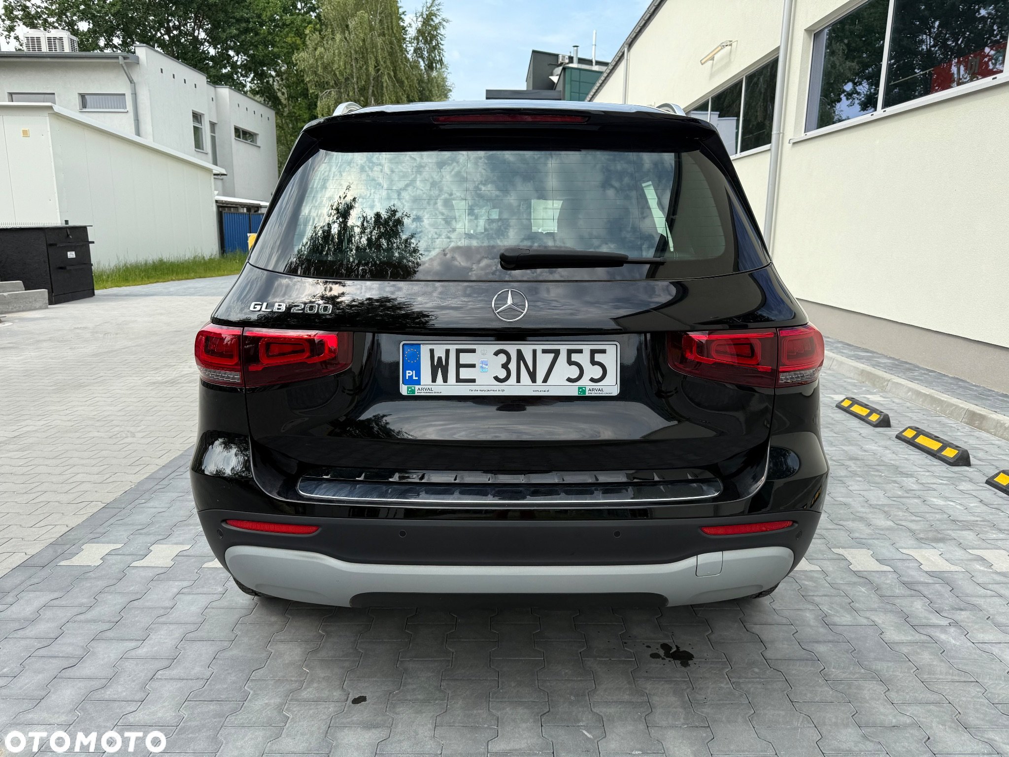 Mercedes-Benz GLB 200 7G-DCT - 11