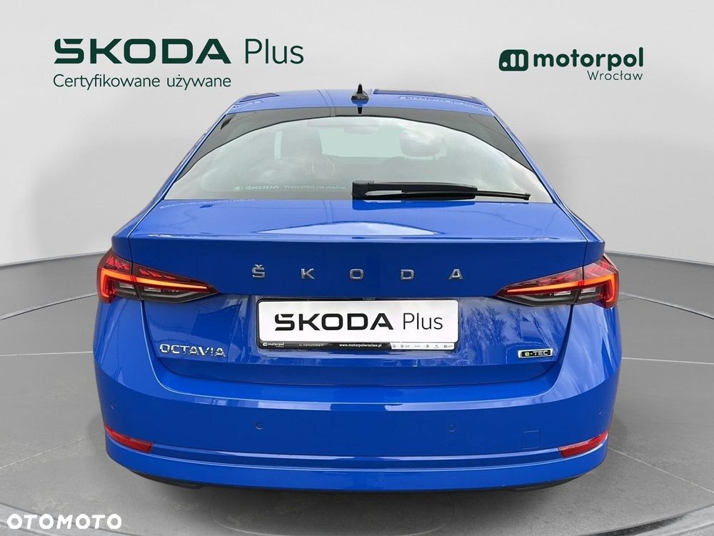 Skoda Octavia - 12