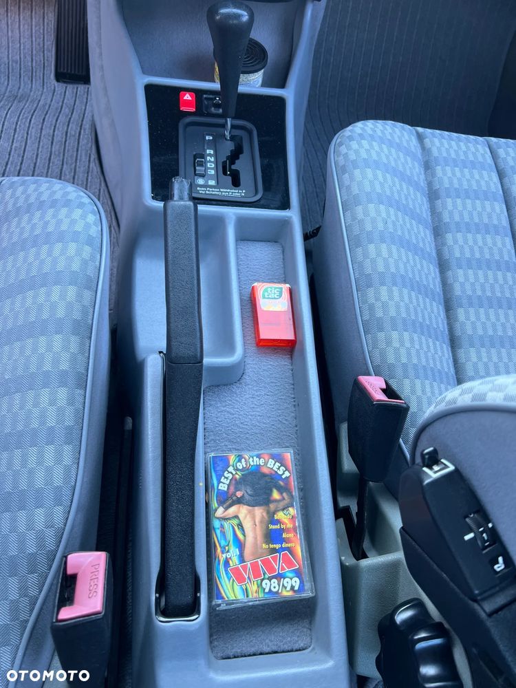 Mercedes-Benz W201 (190) - 31