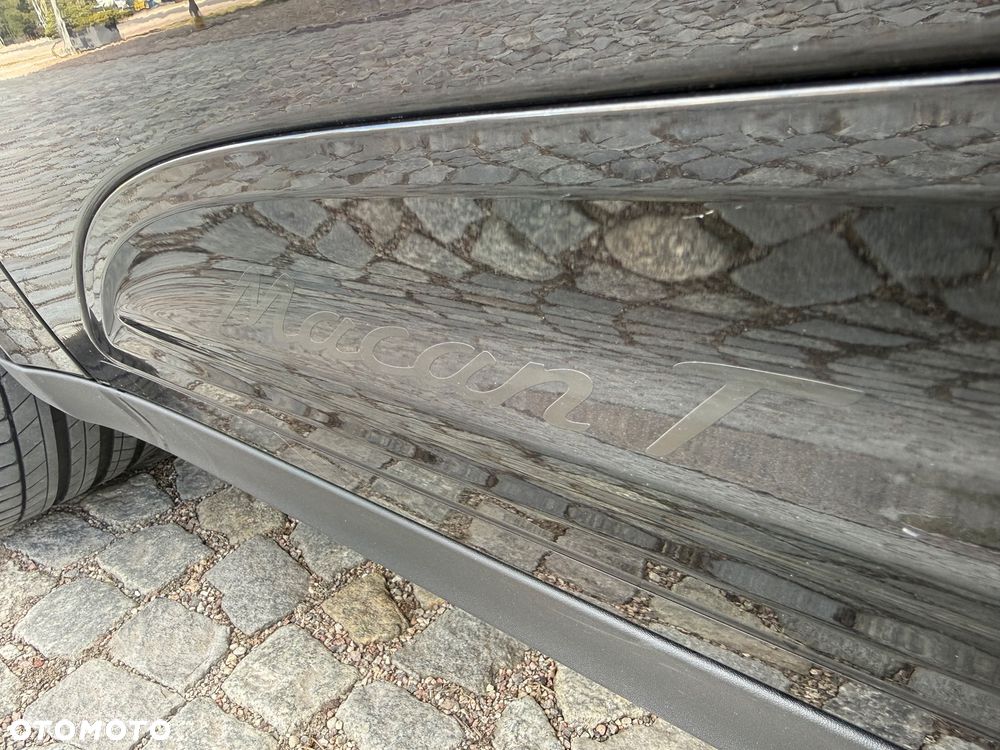 Porsche Macan T - 6