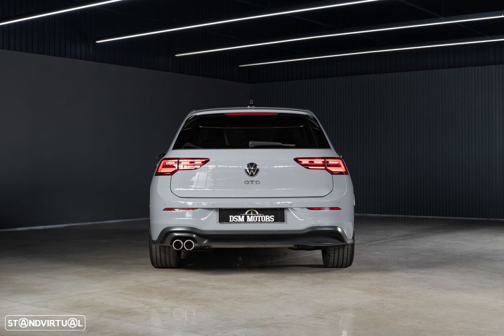 VW Golf 2.0 TDI GTD DSG - 4