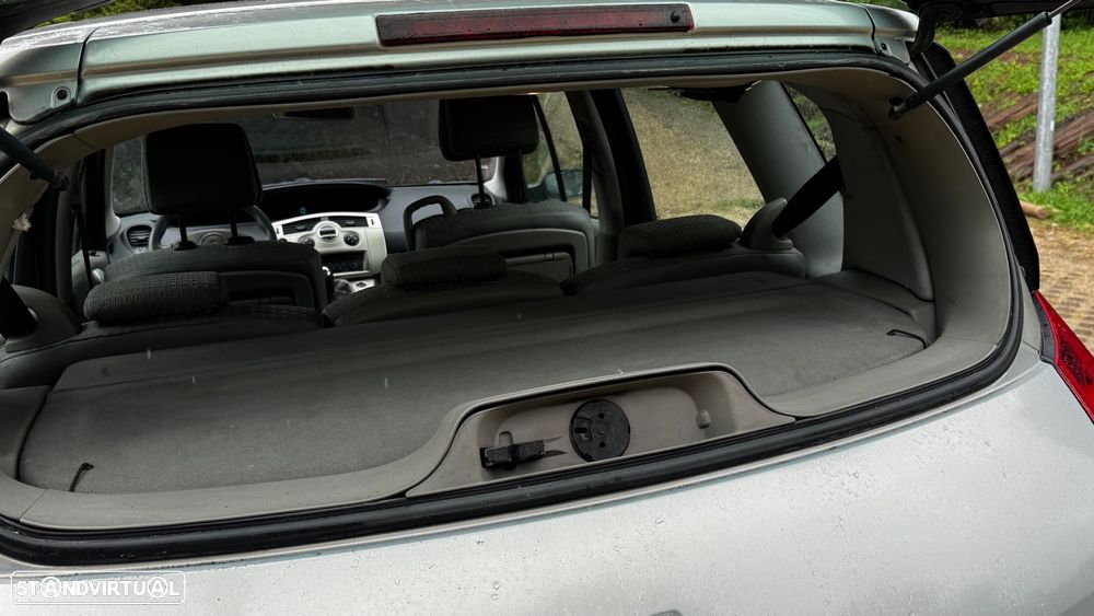 Renault Scénic 1.5 dCi Luxe Dynamique - 40