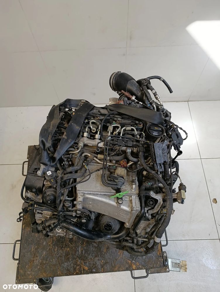 Silnik kompletny Audi A5 II 2 F5 8W 2.0 TDI - 3
