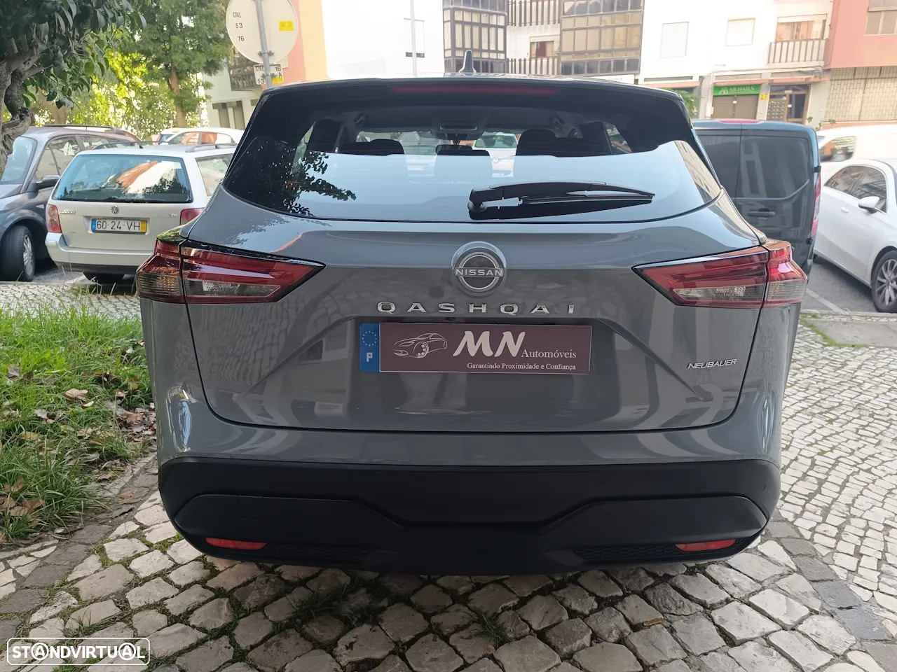 Nissan Qashqai 1.3 DIG-T N-Connecta LED Xtronic - 6