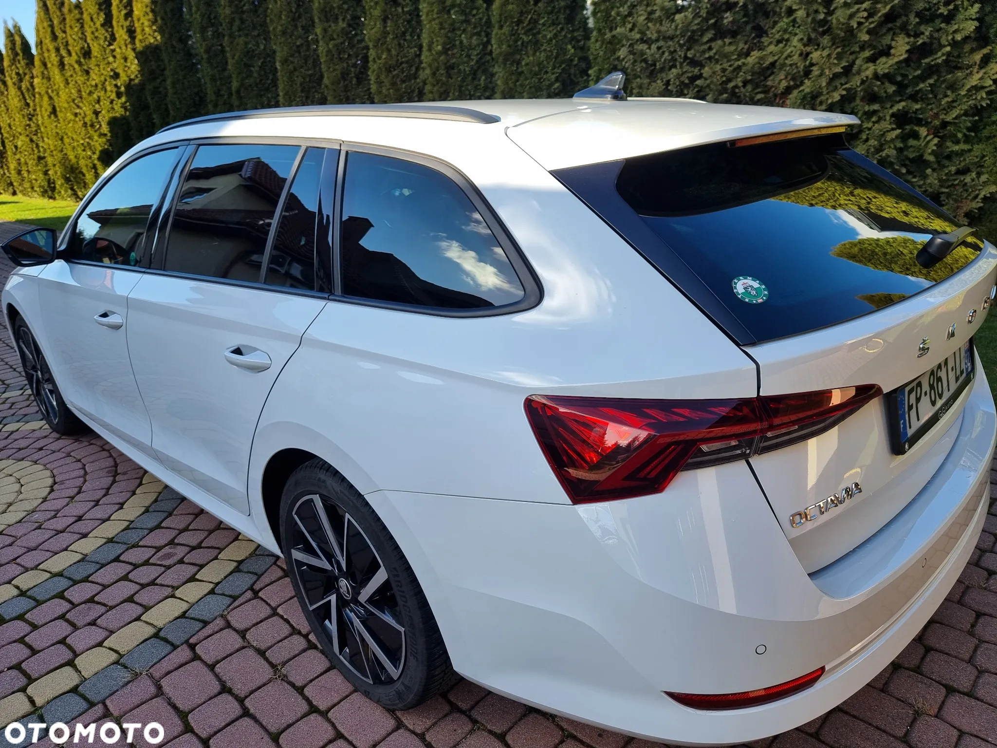 Skoda Octavia 2.0 TDI Style DSG - 3