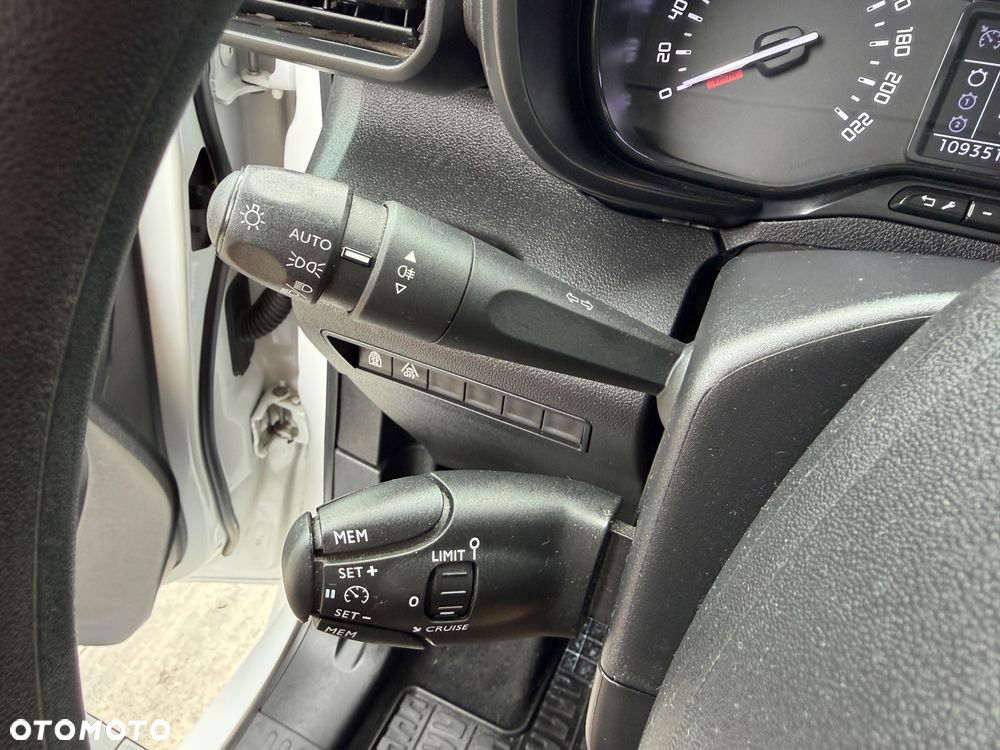 Toyota Proace City Verso Long 1.5 D-4D Business - 35