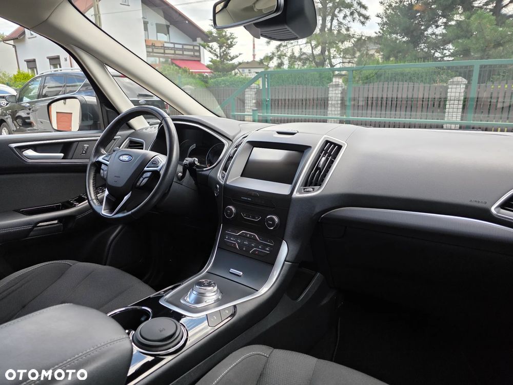 Ford S-Max 2.0 EcoBlue Titanium - 9