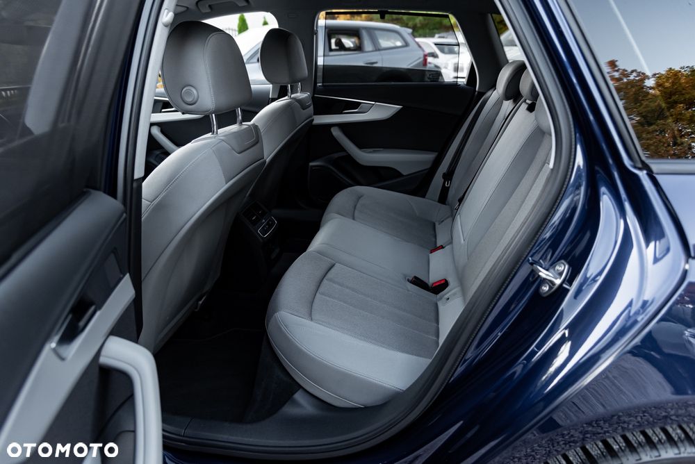 Audi A4 Avant 40 TDI quattro S tronic - 19